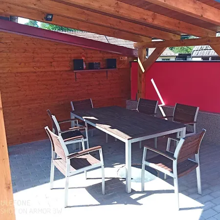 Pohoda Salas U Velehradu-2 *