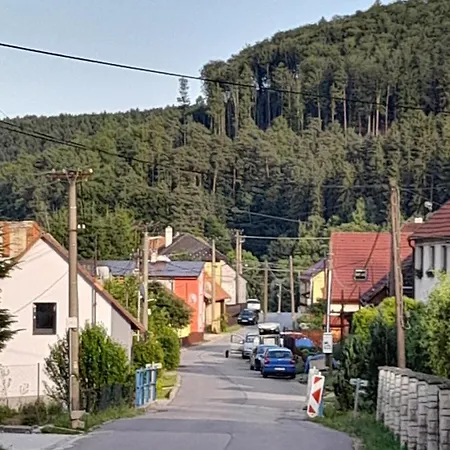 Pohoda Salas U Velehradu-2 *