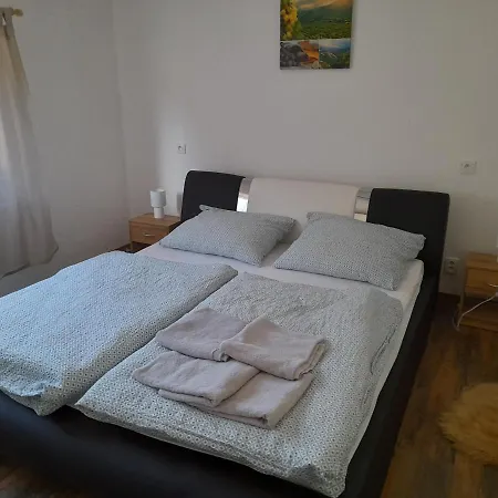 Pohoda Salas U Velehradu-2 * Uherské Hradiště
